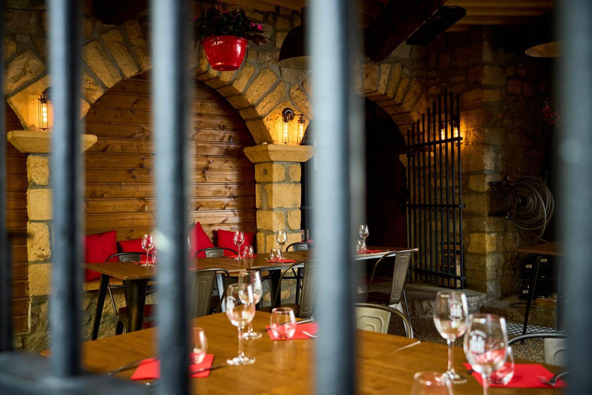 Aux Prisons De Montagny Bed & Breakfast Montagny  Екстериор снимка