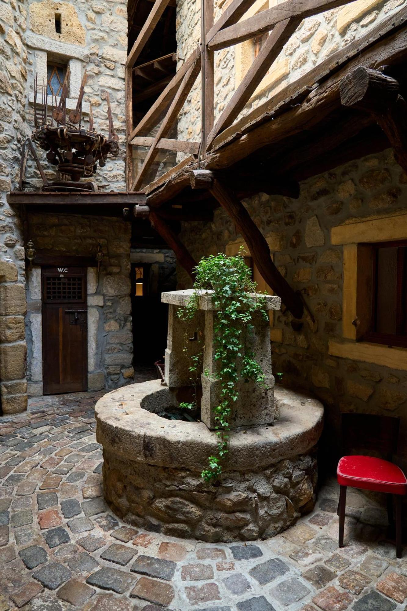 Aux Prisons De Montagny Bed & Breakfast Montagny  Екстериор снимка