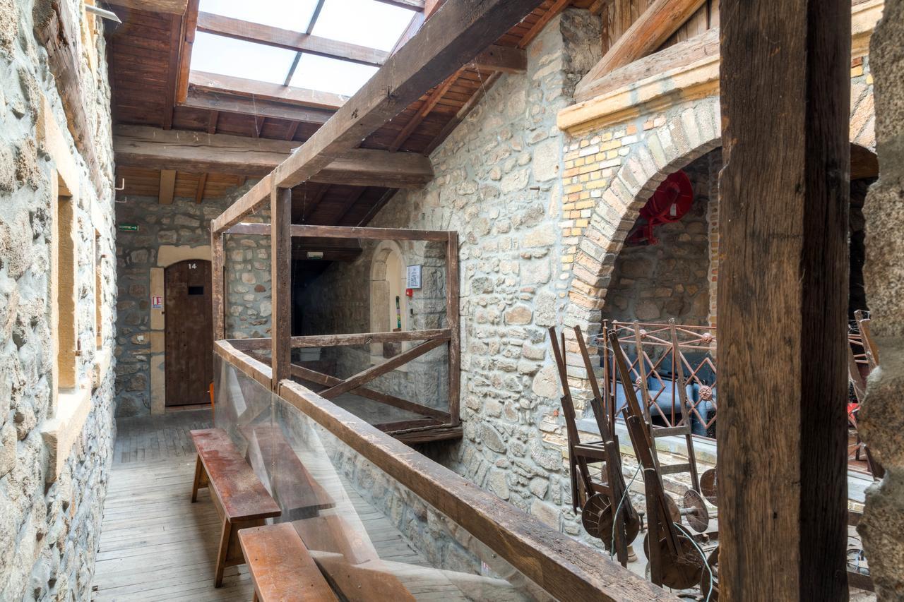 Aux Prisons De Montagny Bed & Breakfast Montagny  Екстериор снимка