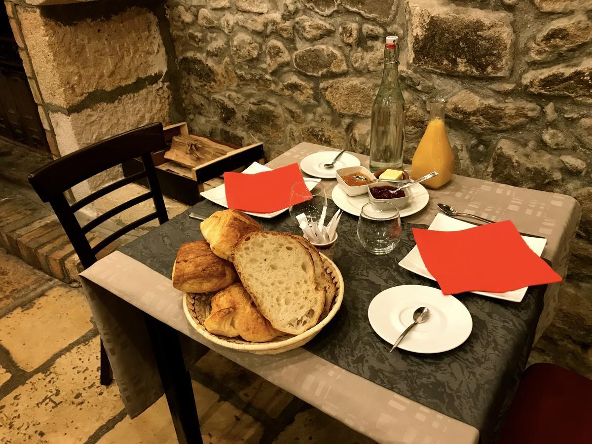 Aux Prisons De Montagny Bed & Breakfast Montagny  Екстериор снимка
